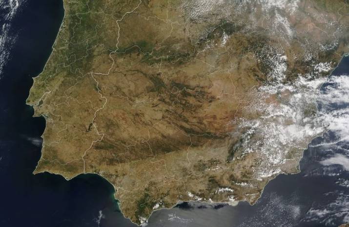 Una imagen de España captada por el satélite Terra de la NASA el 11 de mayo de 2023